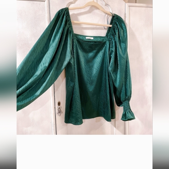 Lida Kate Emerald Green Square Neck Blouse Size M. Fits like a L/XL - Picture 6 of 7